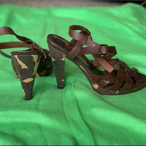 Michael Kors Size 6 M